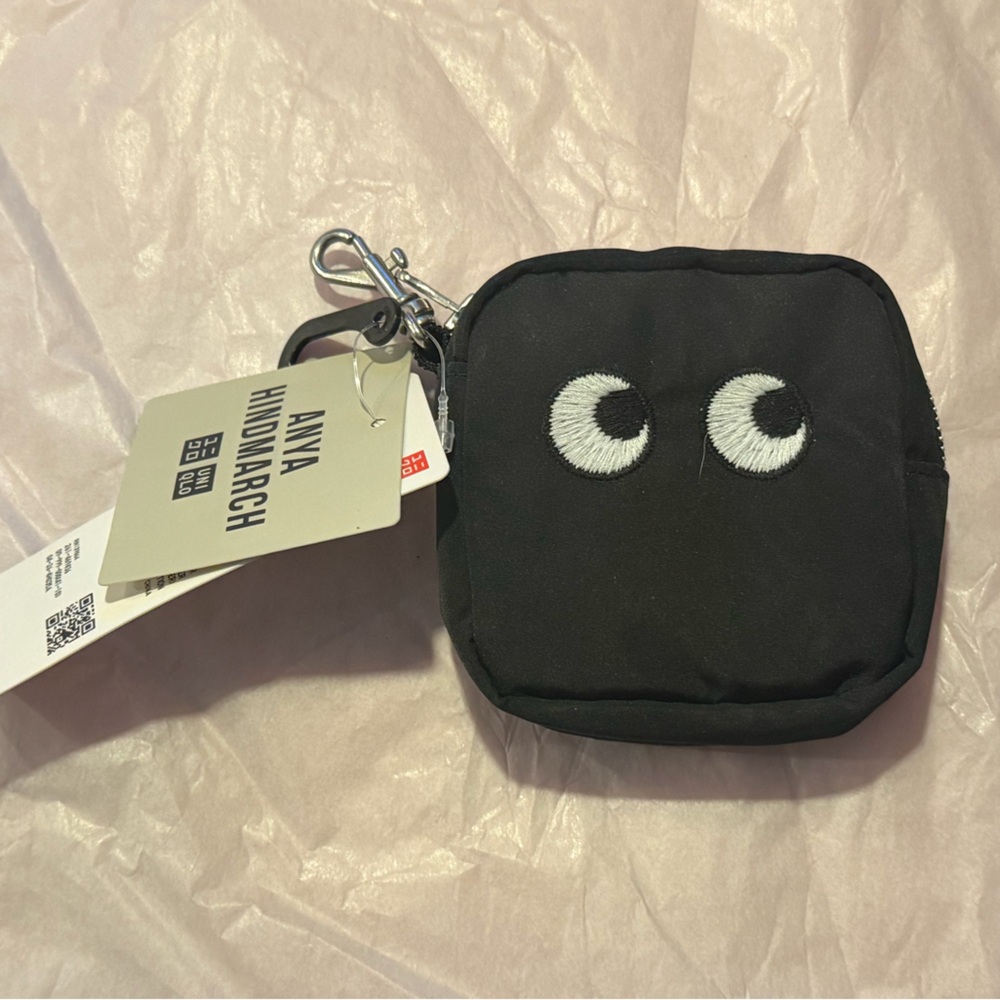 Anya Hindmarch Black new fold up tote storage bag Uniqlo